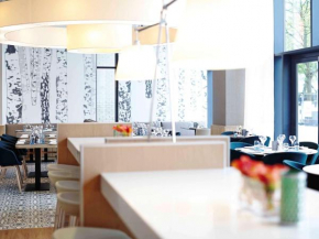 Гостиница Novotel London Wembley  Лондон